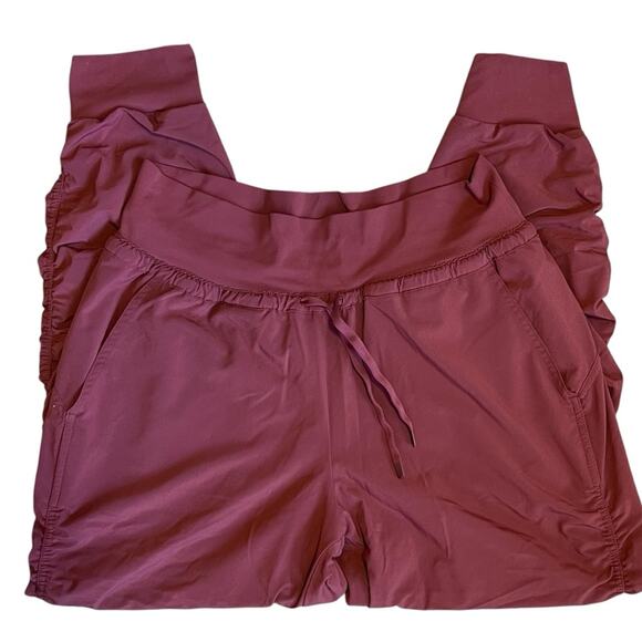 Athleta Women’s Sz 6 Red Attitude Lined Pants Pull On Ruched Joggers - Picture 4 of 13